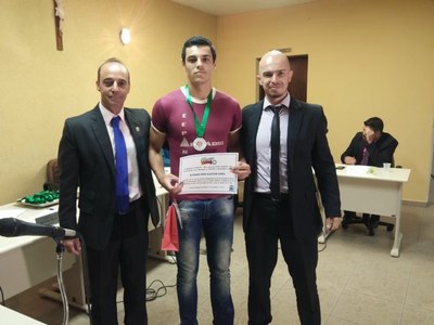 Entrega da medalha de Aluno Nota 10