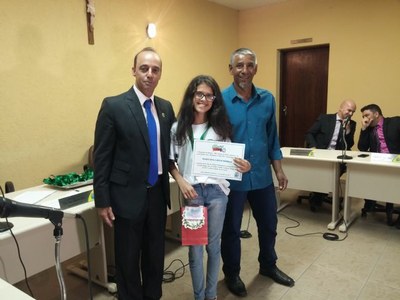 Entrega da medalha de Aluno Nota 10