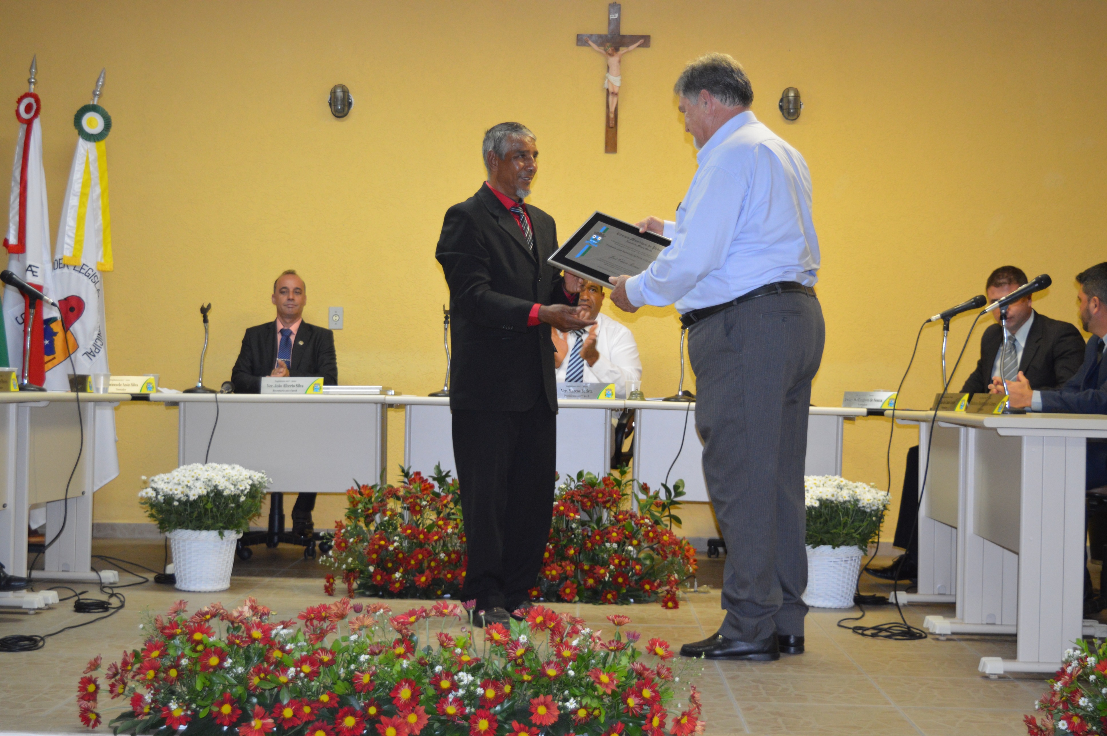 Entrega do título de Mérito Educacional em 2018