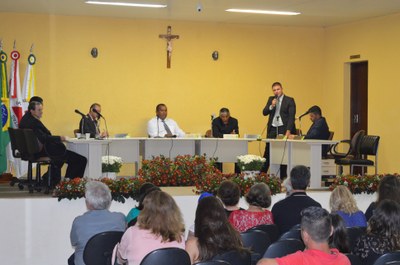 Entrega do título de Mérito Educacional em 2018