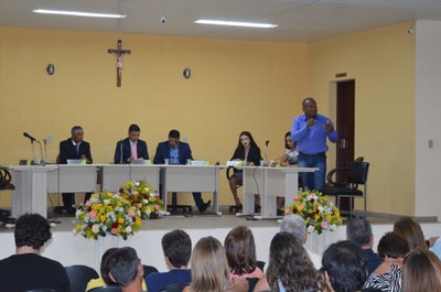 Entrega do Título de Mérito Educacional em 2019