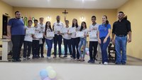 Em Sessão Solene de encerramento, Vereadores Jovens recebem certificado de participação no programa Câmara Jovem, Edição 2023.